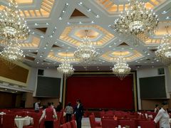 -东豪园林海鲜酒家(南港路辅路店)