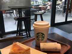 -星巴克(深圳龙岗摩尔城店)