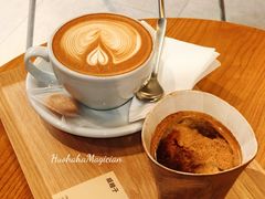 热拿铁-LilBee Coffee