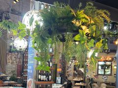 -临界音乐酒馆·小龙虾·江湖菜(华熙LIVE·鱼洞店)