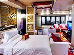 -喜鹊愉家酒店(郑州曼哈顿博览中心地铁站店)