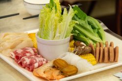 -星摇篮月子中心(市妇幼店)