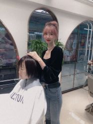 -BULB STUDIO 巴柏明星发型工作室