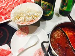 鸳鸯火锅-密友回转自助火锅(世茂国际广场店)