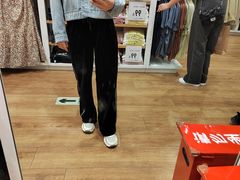 -优衣库(北京首开福茂宋家庄购物中心店)