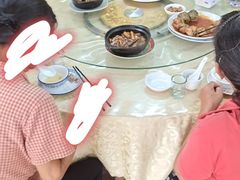 -始于2011柳周农家菜沙田柚美食店(东大街店)