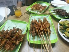 -烤满分·东北烧烤(首经贸店)