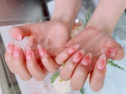 -悦指间美甲美睫