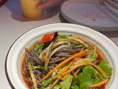 -鸣记脆皮烤鱼·海鲜烤鱼(三八广场店)