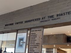 门面-Vanilla Specialty Coffee(八大关店)