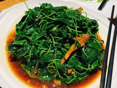 -吴越荣记苏州菜·松鼠桂鱼100%活鱼现做(斜塘老街店)
