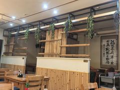 -春明狗肉馆(园丁花园店)