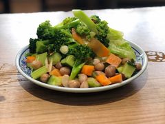 -门框胡同百年卤煮(新街口店)