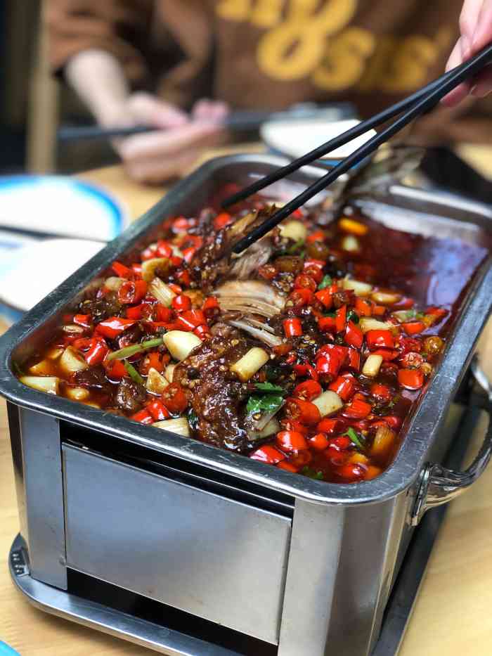 山城饭局·市井江湖菜(南坪万达店)-"楼下没位置 去了楼上 信号特别差