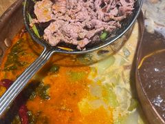 -洱火云南酸菜牛肉火锅(石景山当代商城店)