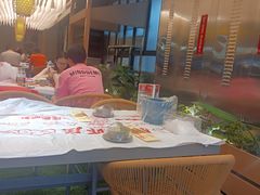 -肥肥虾庄·金牌油焖大虾(汉口城市广场店)