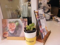 -UPUPKAFE  立咖啡(浏城桥店)