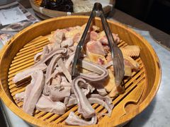 -尚尚仙·酸汤猪手·猪肚鸡火锅(华联万柳购物中心店)