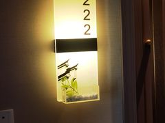 -钟楼酒店(临源街店)