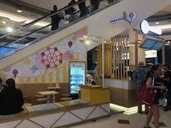 -Inside Scoop Suria KLCC