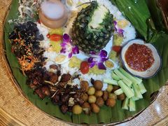 -傣家寨花园主题餐厅