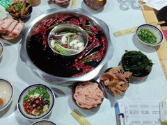 -正贰捌经重庆老火锅(建设路店)