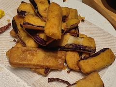 -老周家酱卤猪蹄私房菜(克拉玛依西街店)