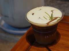 菠萝菠萝蜜-Metal hands·铁手咖啡