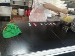 -绿杨馄饨临顿路店