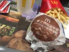 -麦当劳(东直门外大街店)