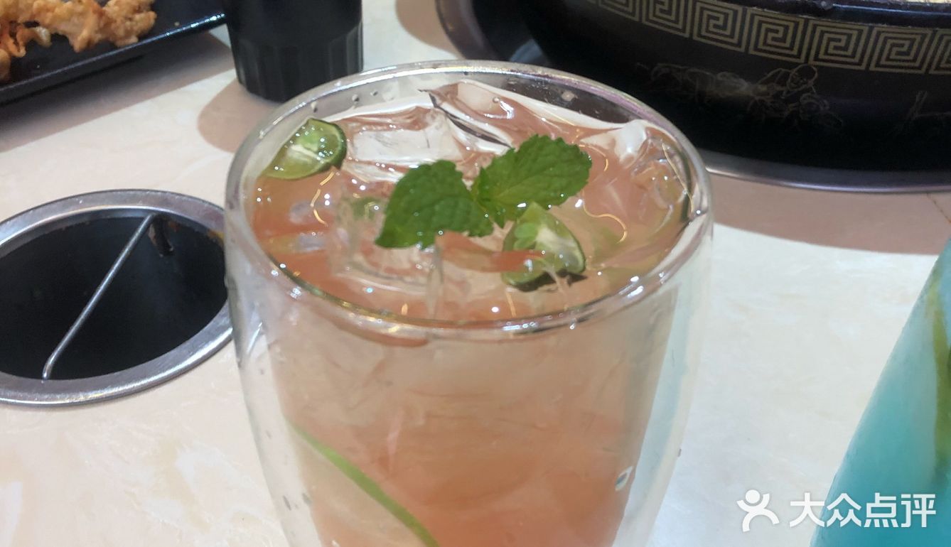 明天立秋啦 百无聊赖 就在附近随便吃一点吧