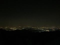 -鬼笑石后山停车场