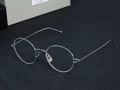 -目艮眼镜SHOWROOM(品牌集合店)