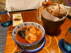 -荟景阁葡国餐厅