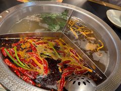 -廖掌柜·重庆鲜货火锅(上海首店)
