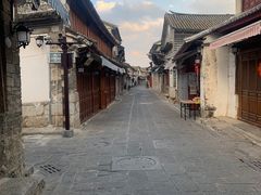 -喜洲翰林餐厅(董家百年老宅店)