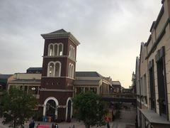 -王府井奥莱临潼小镇(临潼店)