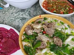 -汤锅大王(新平曹苏黄牛汤锅有限公司)