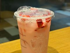 -星巴克(上海虹桥新天地二店)