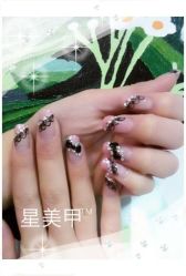 iPhone_1112272037026807-星美甲