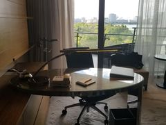 -上海滴水湖皇冠假日酒店