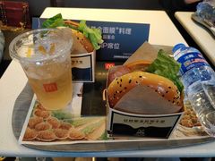 -麦当劳(田林好又多店)