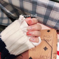 -Seven Nail七姑娘の美甲店