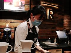 -星巴克臻选(深圳金光华店)