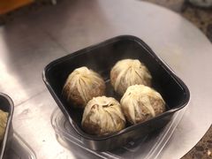 芝士咸蛋黄烧卖-217笋干馄饨