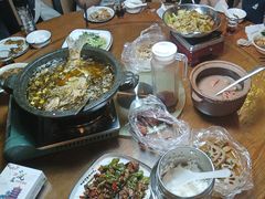 -小凤庭·地道湖北菜武昌鱼·藕汤(38年黄鹤楼店)