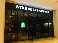 -星巴克臻选(南京金茂览秀城店)