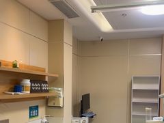 -上海仁爱医院口腔科 · 种植
