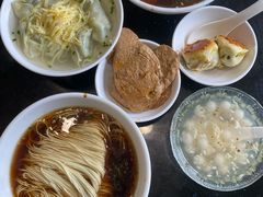 -毛华美食(清扬路店)