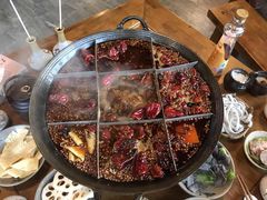 -白乐天毛肚火锅馆(南滨路店)
